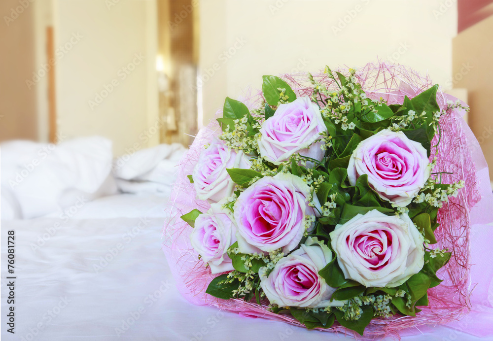 pink roses of valentine flowers bouquet on white bed with copy s pink roses of valentine flowers bouquet on white bed with copy s