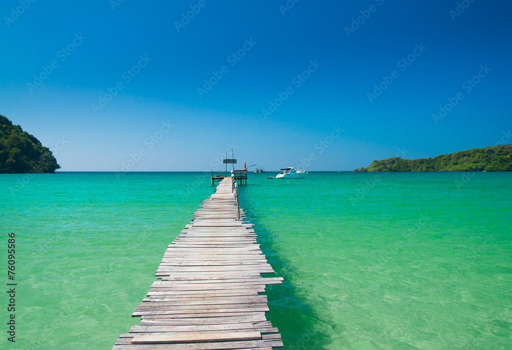 Fototapeta premium Contemplating the Sea Calm Meditation