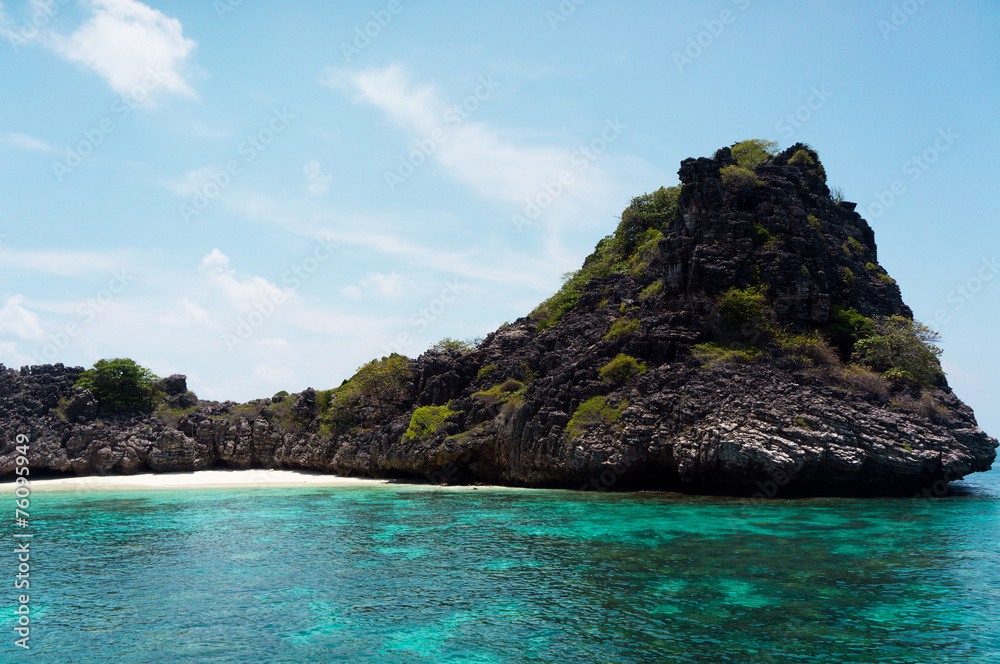 Obraz premium Green Pinnacle Marine Fantasy