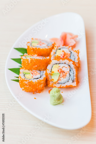 California roll sushi maki