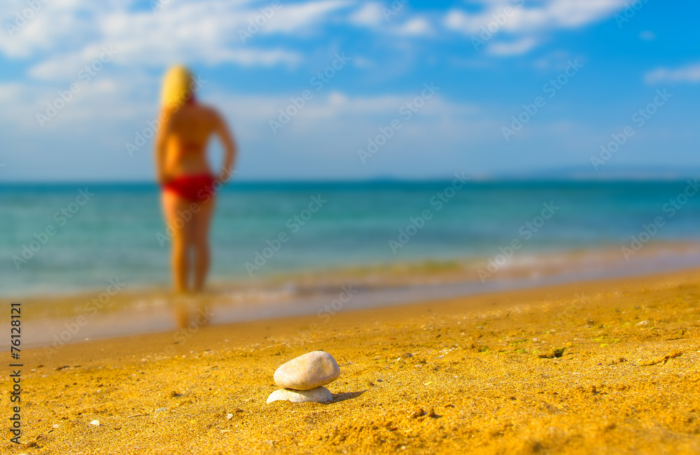 Obraz premium Shore of sea in summer time