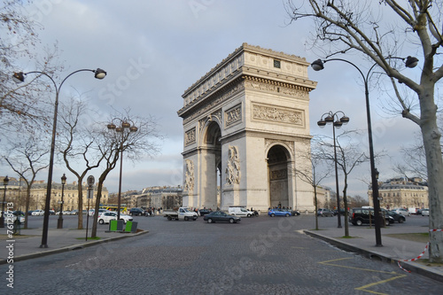 Arc de Triomphe, Paris. © konstan