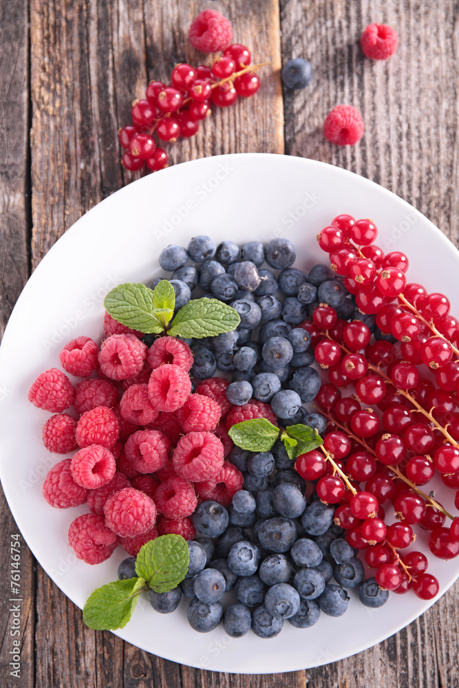 berry fruit berry fruit