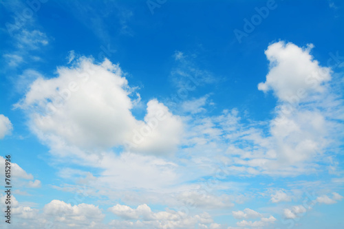 Fototapeta Naklejka Na Ścianę i Meble -  blue sky, white clouds