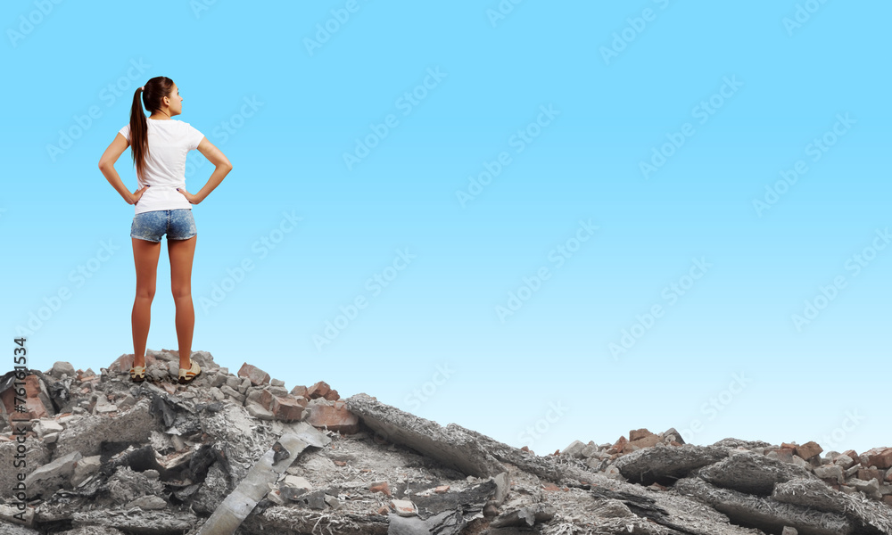 Naklejka premium Girl in shorts