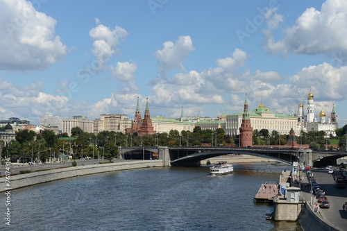 Kind to the Moscow Kremlin and Moskva River.