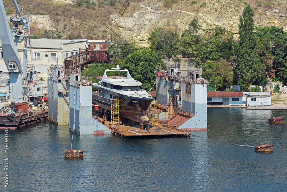 Obraz premium Dry dock