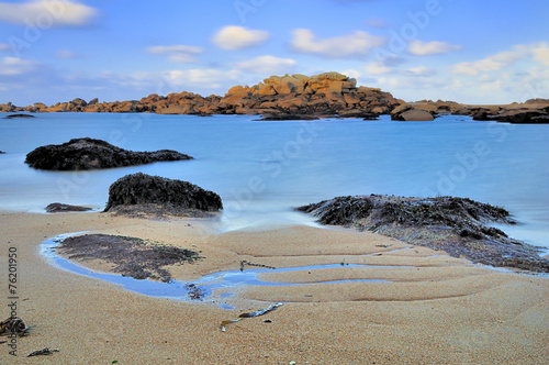 Plage de la presqu'île de Renote à Trégastel photo