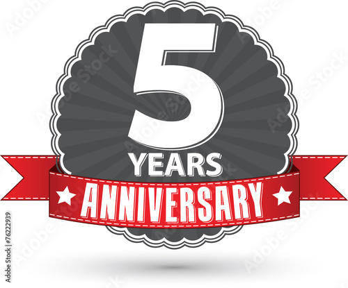 Celebrating 5 years anniversary retro label with red ribbon, vec