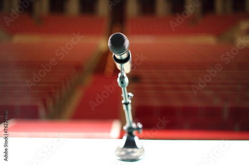 Microphone