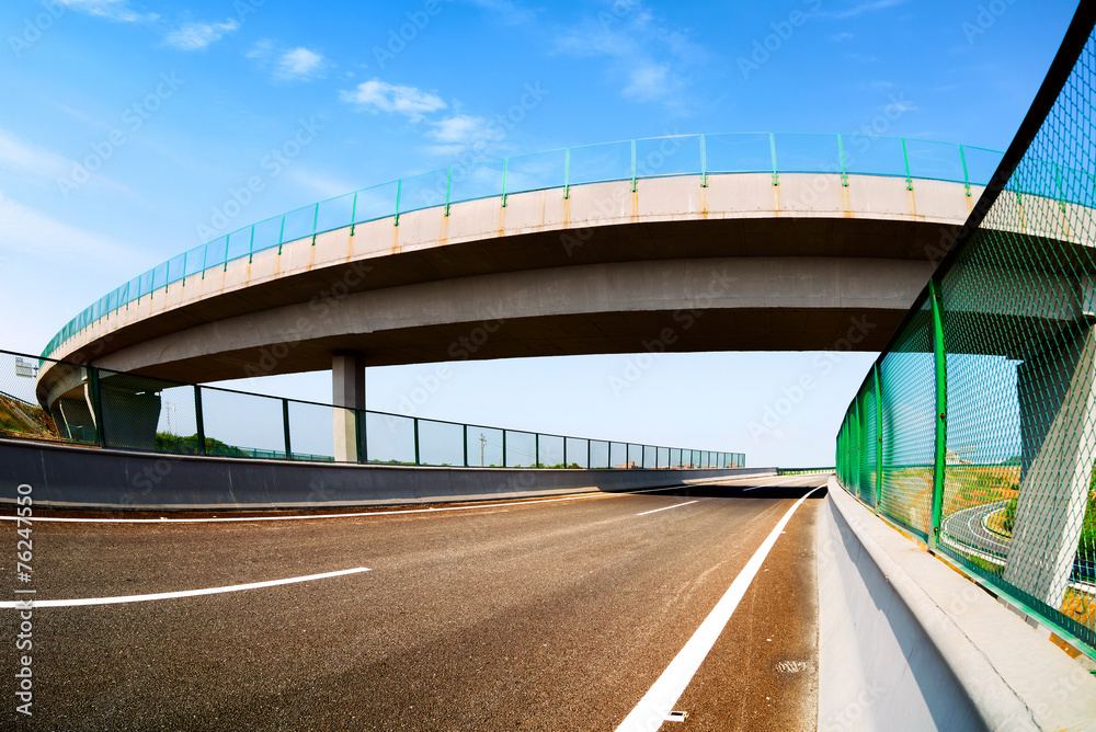 Obraz premium Highway and viaduct