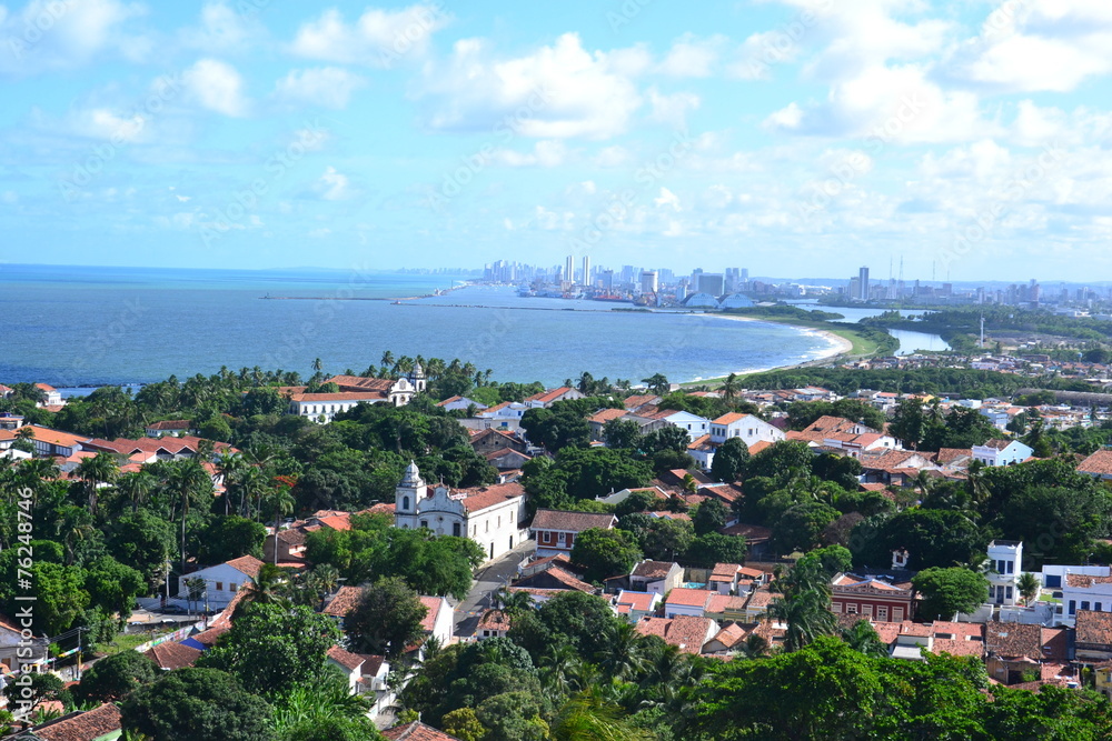 Obraz premium Olinda e Recife ao fundo