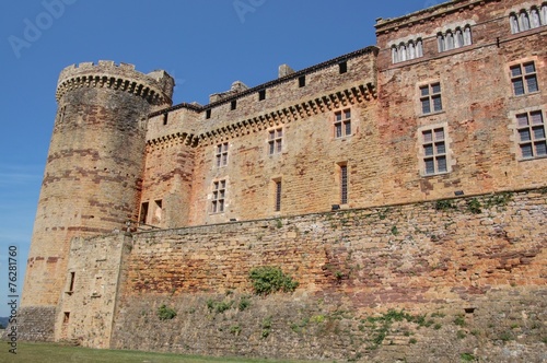 chateau en perigord