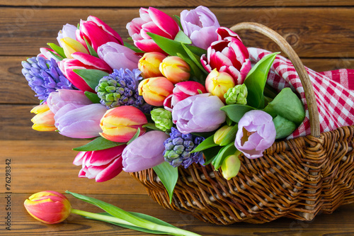 Decoration tulips and basket country style