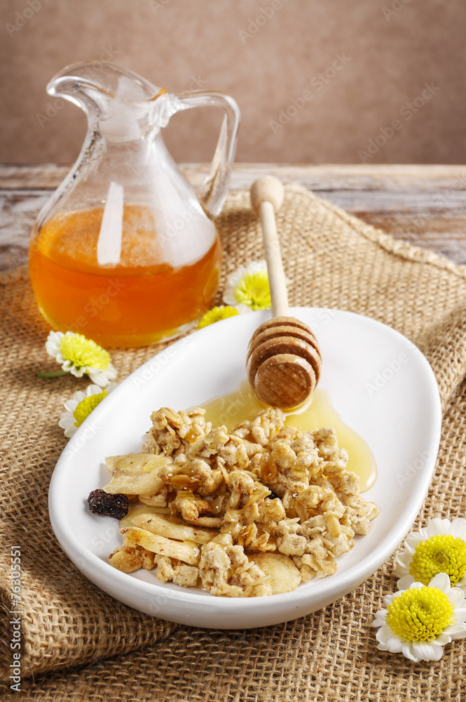Muesli with honey