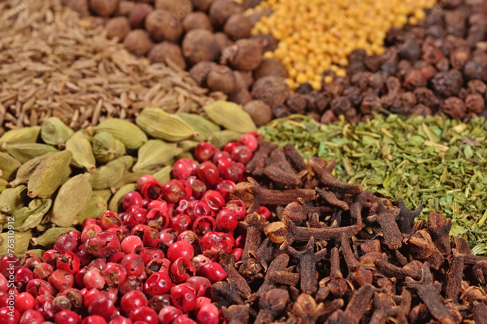 Fototapeta premium Heap of various kinds of spices