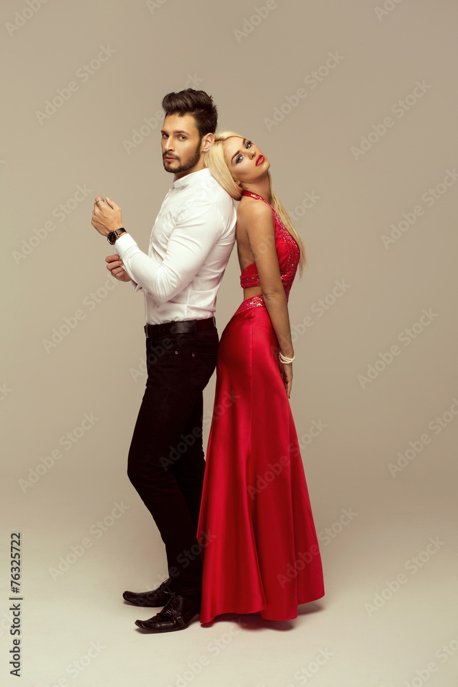 Fototapeta premium Attractive young couple