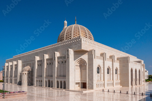 Sultan Qaboos Grand Mosque, Muscat, Oman photo