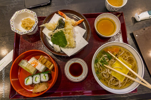 Japanese dinner set