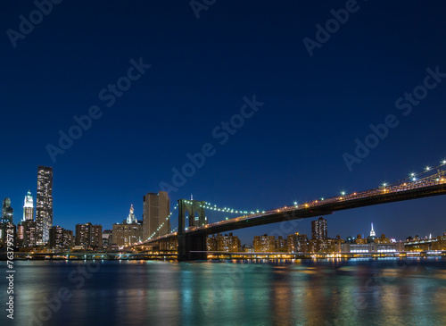 oklyn Bridge in New York © ImageFlow
