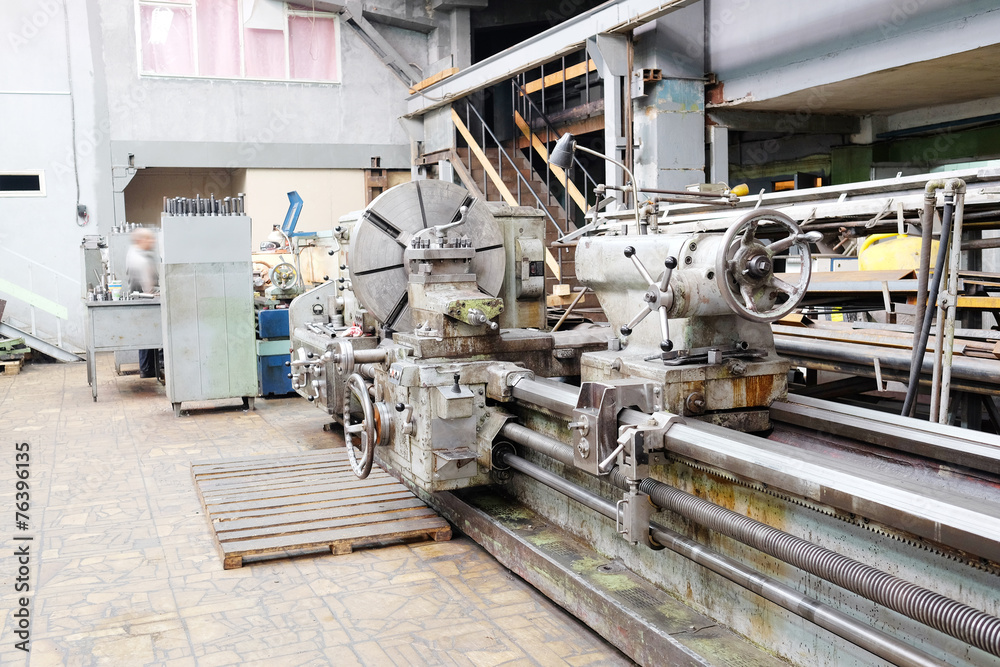 image lathe machine in a workshop image lathe machine in a workshop