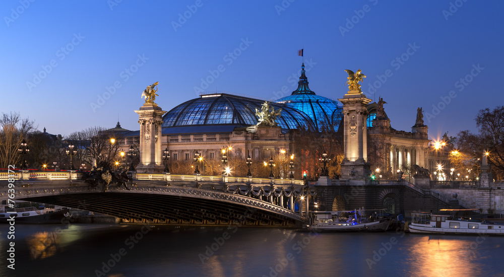 Fototapeta premium Alexandre 3 Bridge i Grand Palais