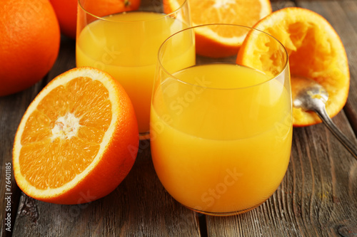 Glass of orange juice with slices