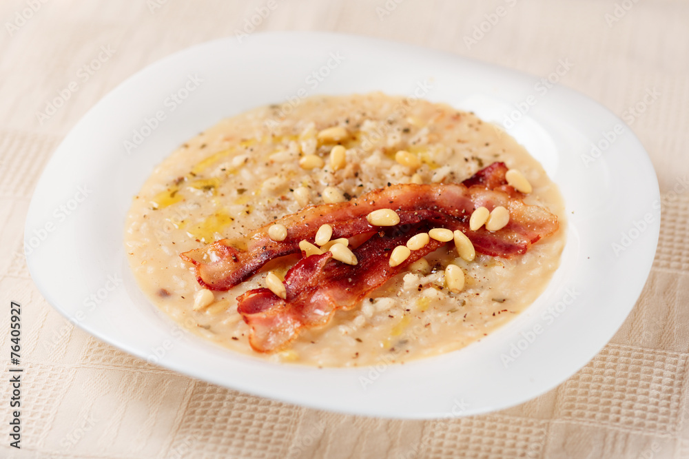 Risotto with bacon and pine nuts Risotto with bacon and pine nuts