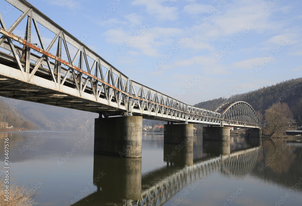 Fototapeta premium railway bridge