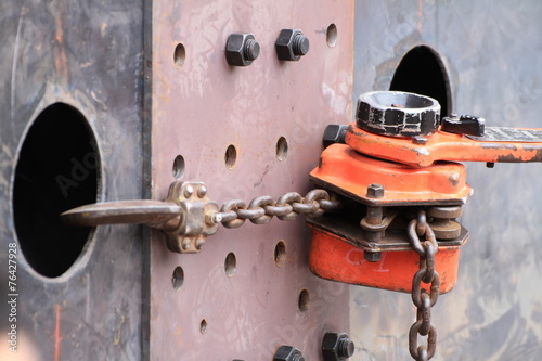 Tableau sur toile Chain lever hoist fixed joint mounting of crane girder