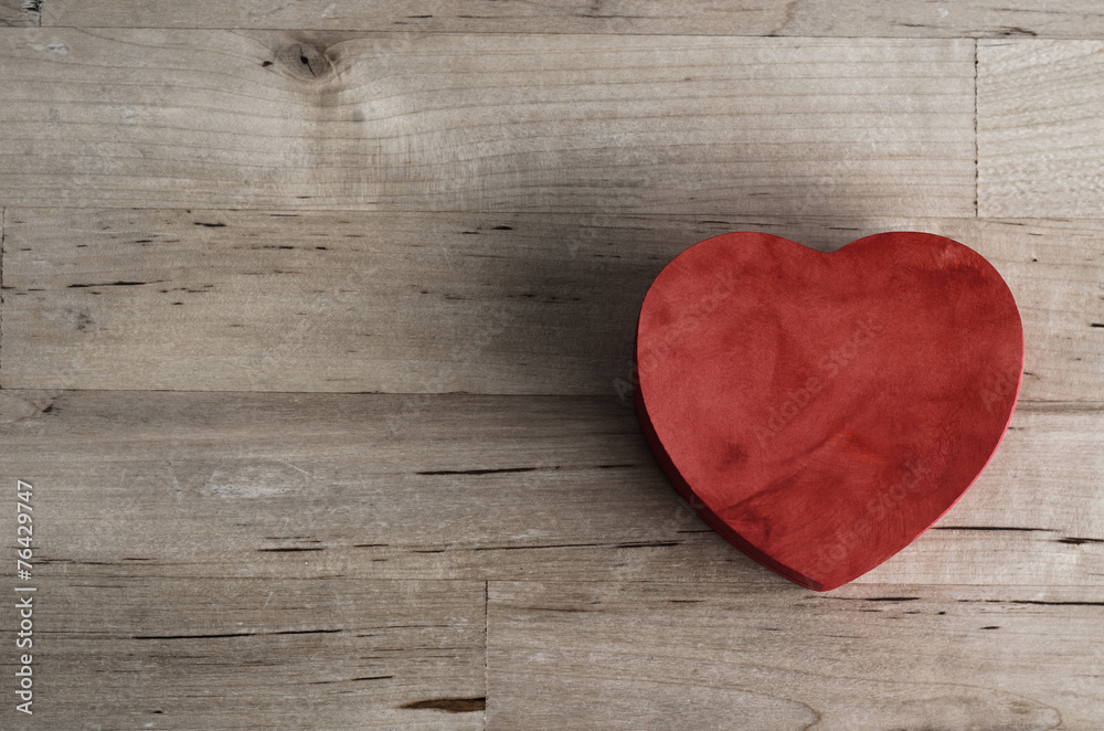 Red Heart Box on Wood - Overhead Red Heart Box on Wood - Overhead