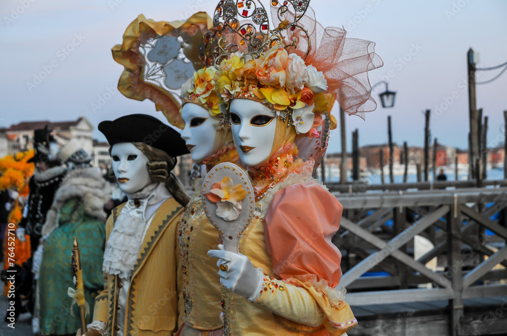 Naklejka premium Traditional Carnival Venice mask