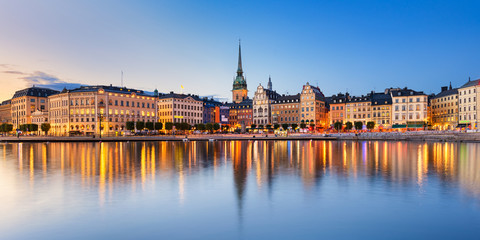 Keuken achterwand Stockholm Gamla Stan verlicht in de nacht  © Mapics