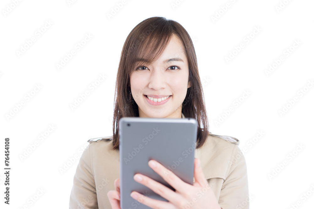 タブレットを使う女性 タブレットを使う女性