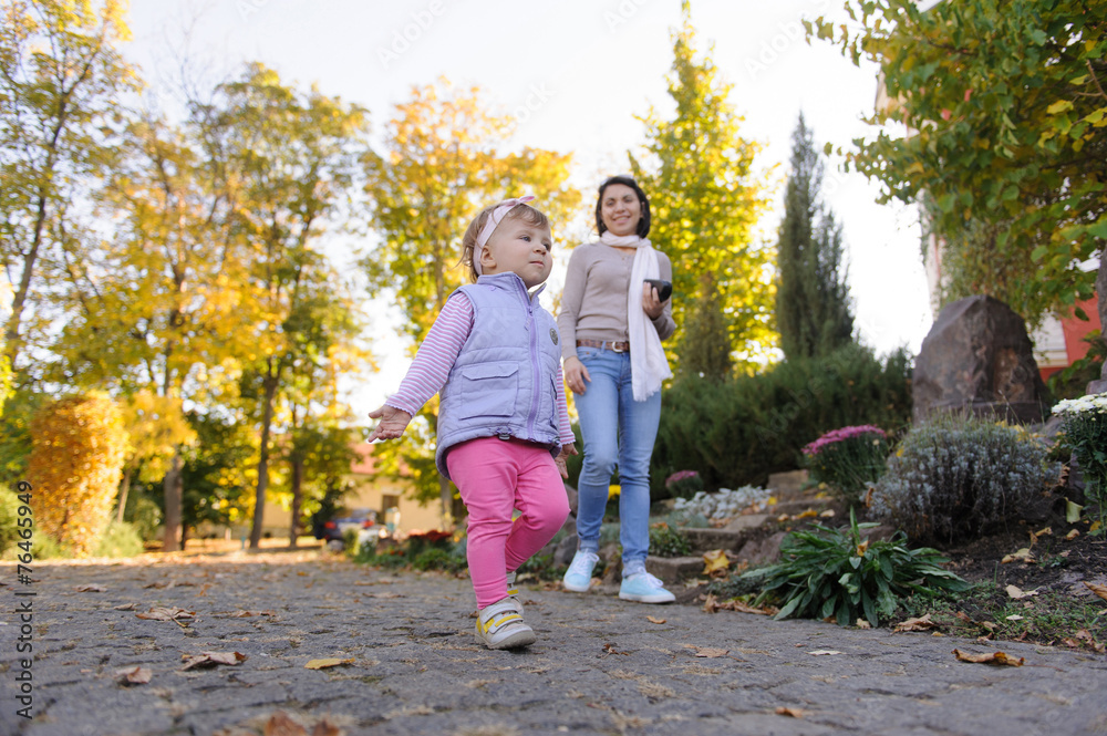 Fototapeta premium Girl with Her Mother