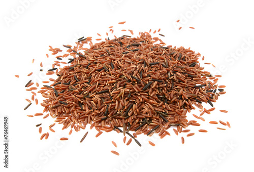 Camargue red rice grains