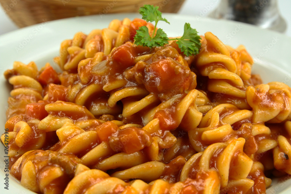 torti à la bolognaise torti à la bolognaise