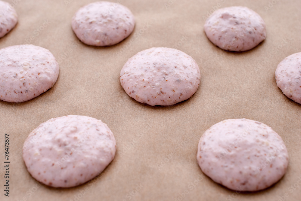 Macarons bevor Sie in den Ofen wandern Macarons bevor Sie in den Ofen wandern