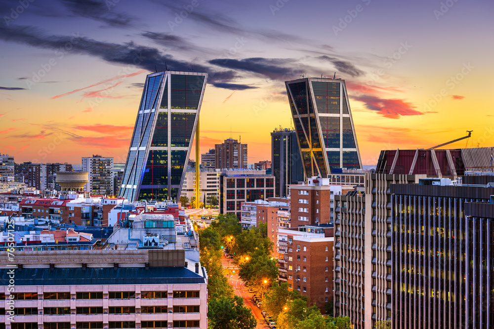 Naklejka premium Madrid, Spain Financial District Cityscape