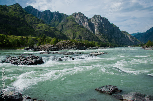 Elanda riffle on the Katun river in the Altai Mountains