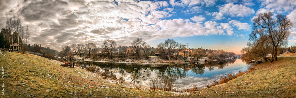 Fototapeta premium Тихий осенний день A quiet autumn day