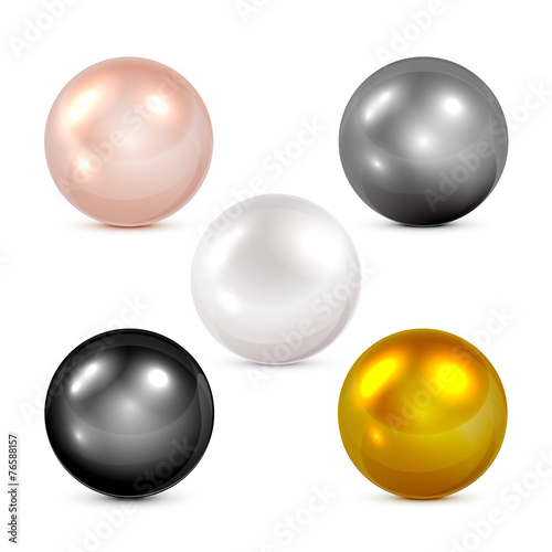 Set of five spheres