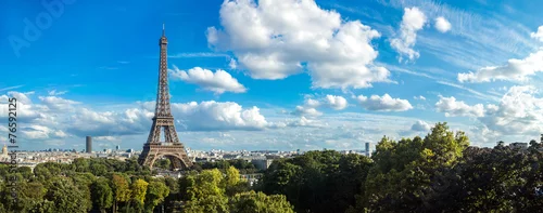 Obraz  z motywem Eiffel Tower in Paris, France