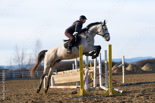 horse jumping © muro