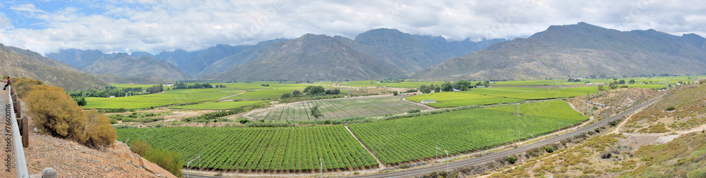 Panoramic view of the Hex River Valley