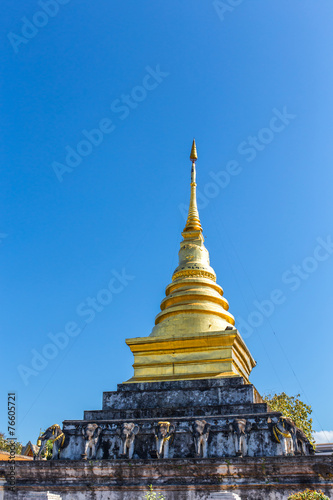 Wat Phra Thad Chang Kham