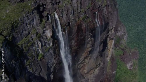 Waterfall Boulders Canyon Ridge