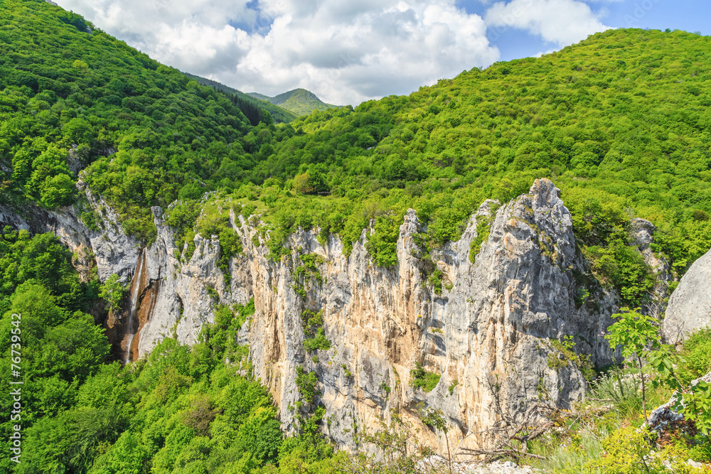 Obraz premium Beautiful waterfall in Vratsa Balkan Mountains