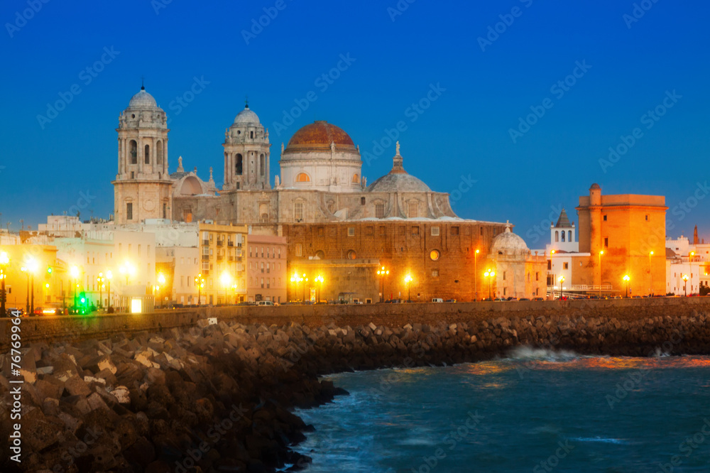  Cathedral of Cadiz in evening