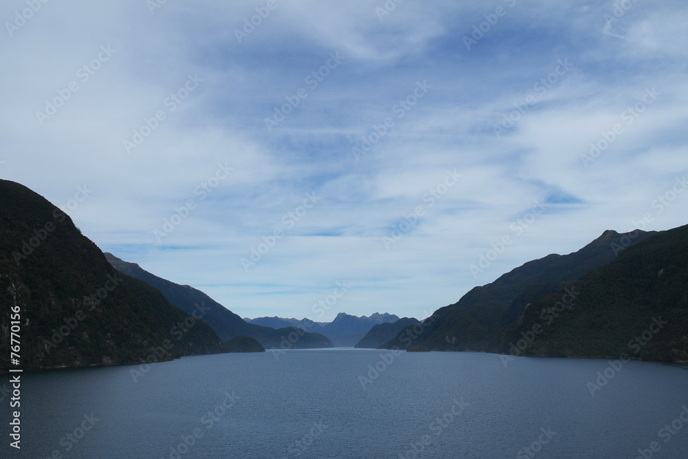 Fototapeta premium Fjorde Süd Neuseeland